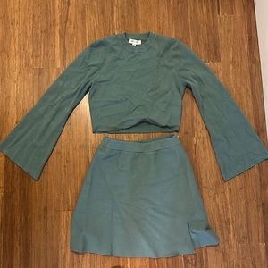 Light green knit 2 piece set - Small
